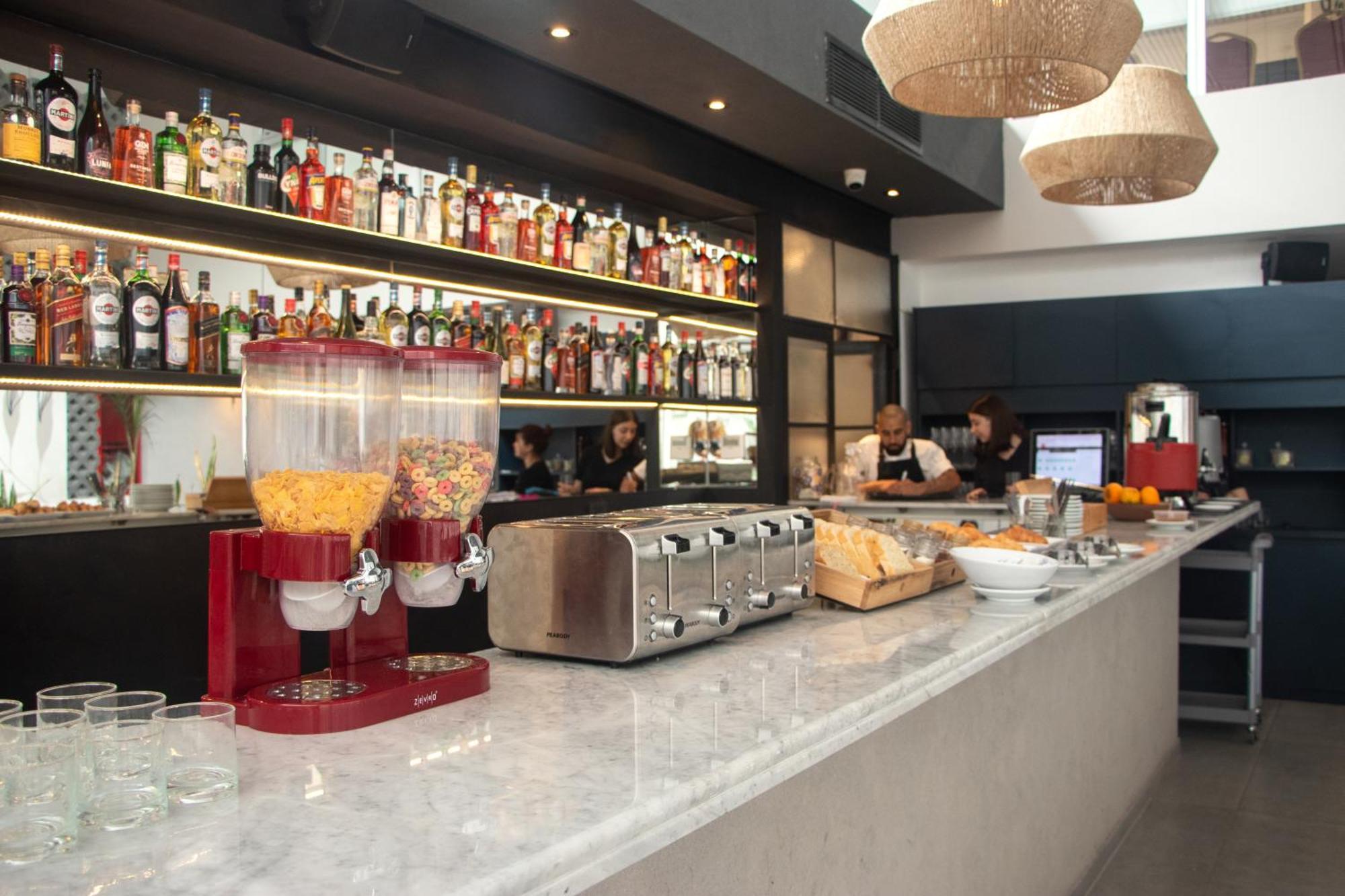 Days Inn & Suites By Wyndham La Plata Bagian luar foto